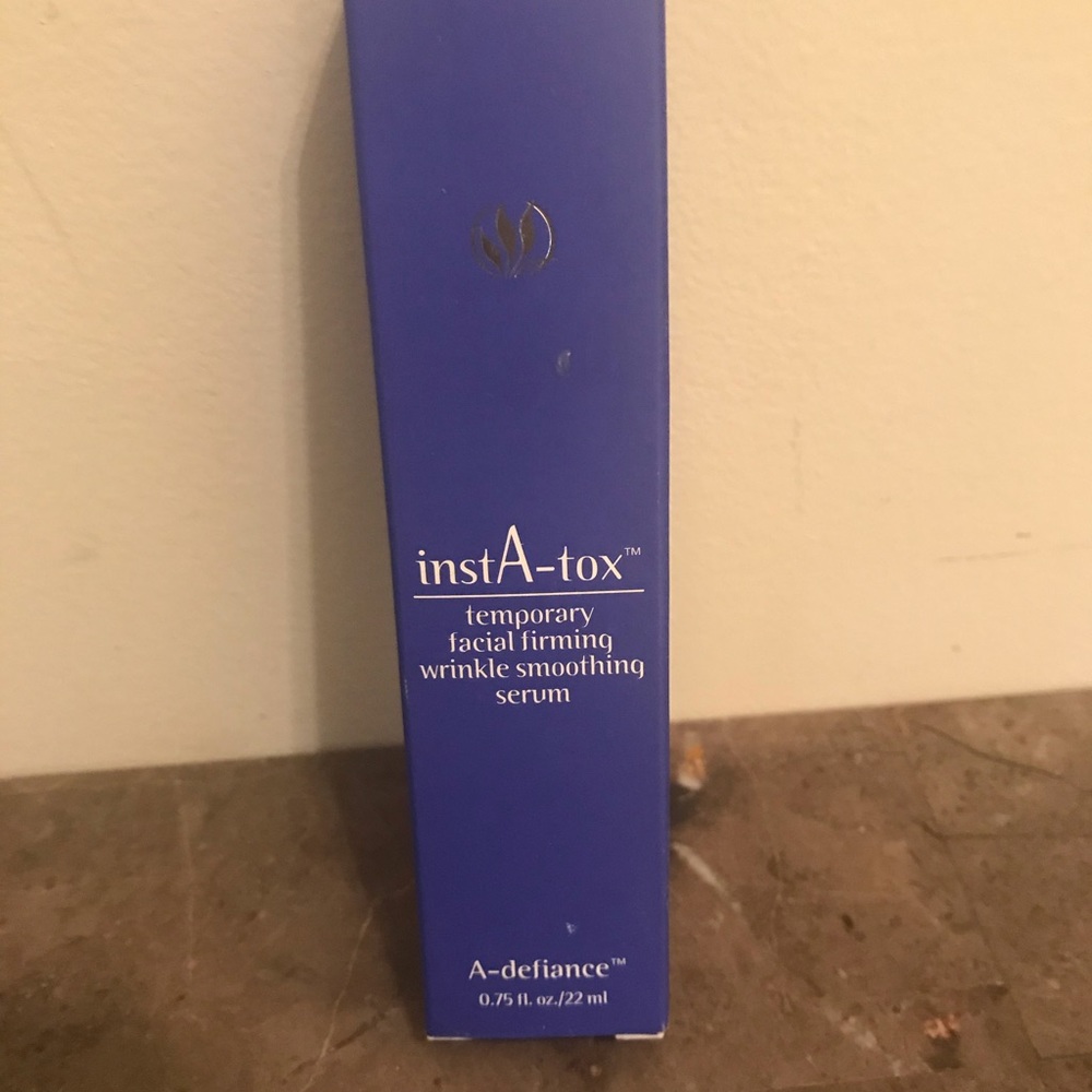 Make up primer Insta-tox